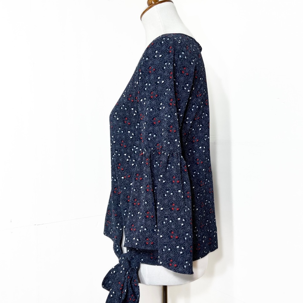 Michael Kors Heart Print Tie Waist 3/4 Bell Sleeve Navy Blue Red Peasant Top S - Picture 4 of 9